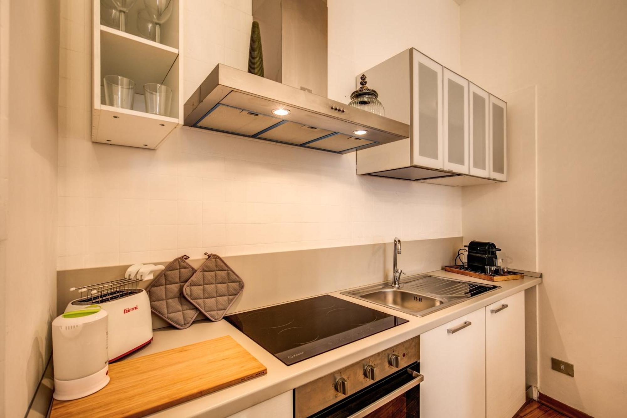 Elegant Apartment Behind The Colosseum Rom Exterior foto