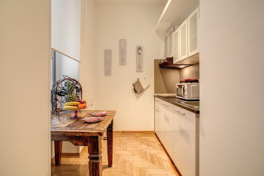 Elegant Apartment Behind The Colosseum Rom Exterior foto