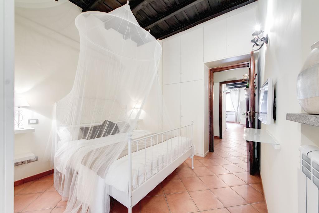 Elegant Apartment Behind The Colosseum Rom Zimmer foto