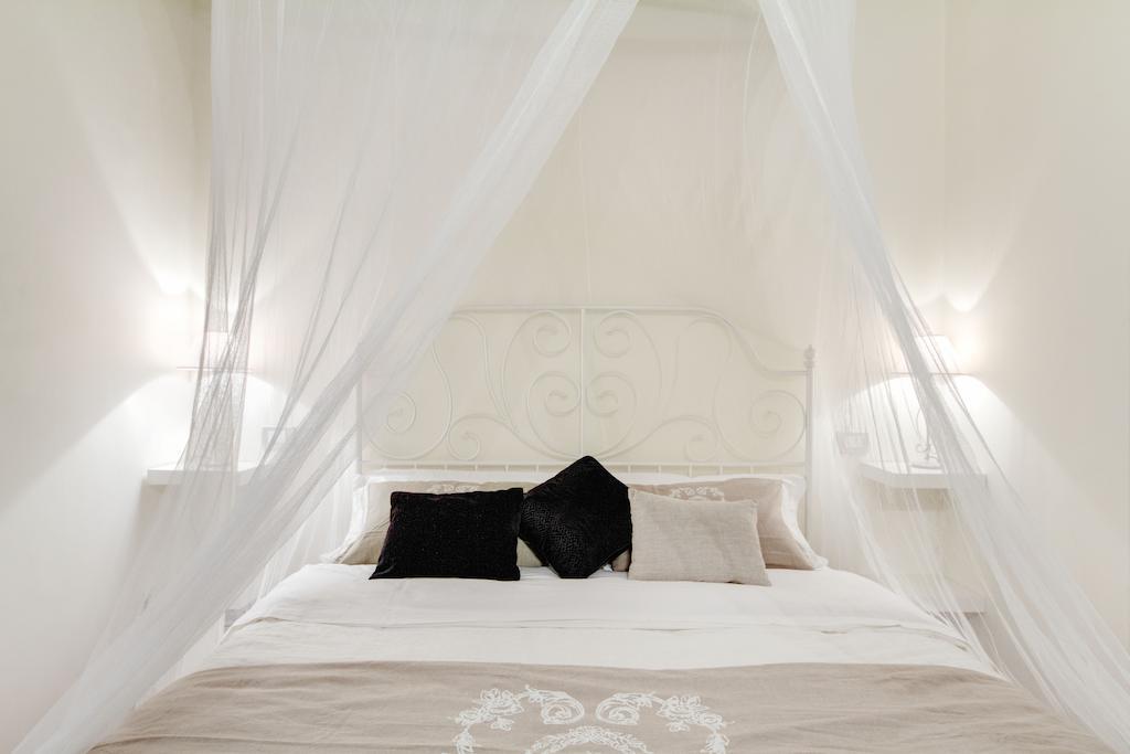 Elegant Apartment Behind The Colosseum Rom Zimmer foto