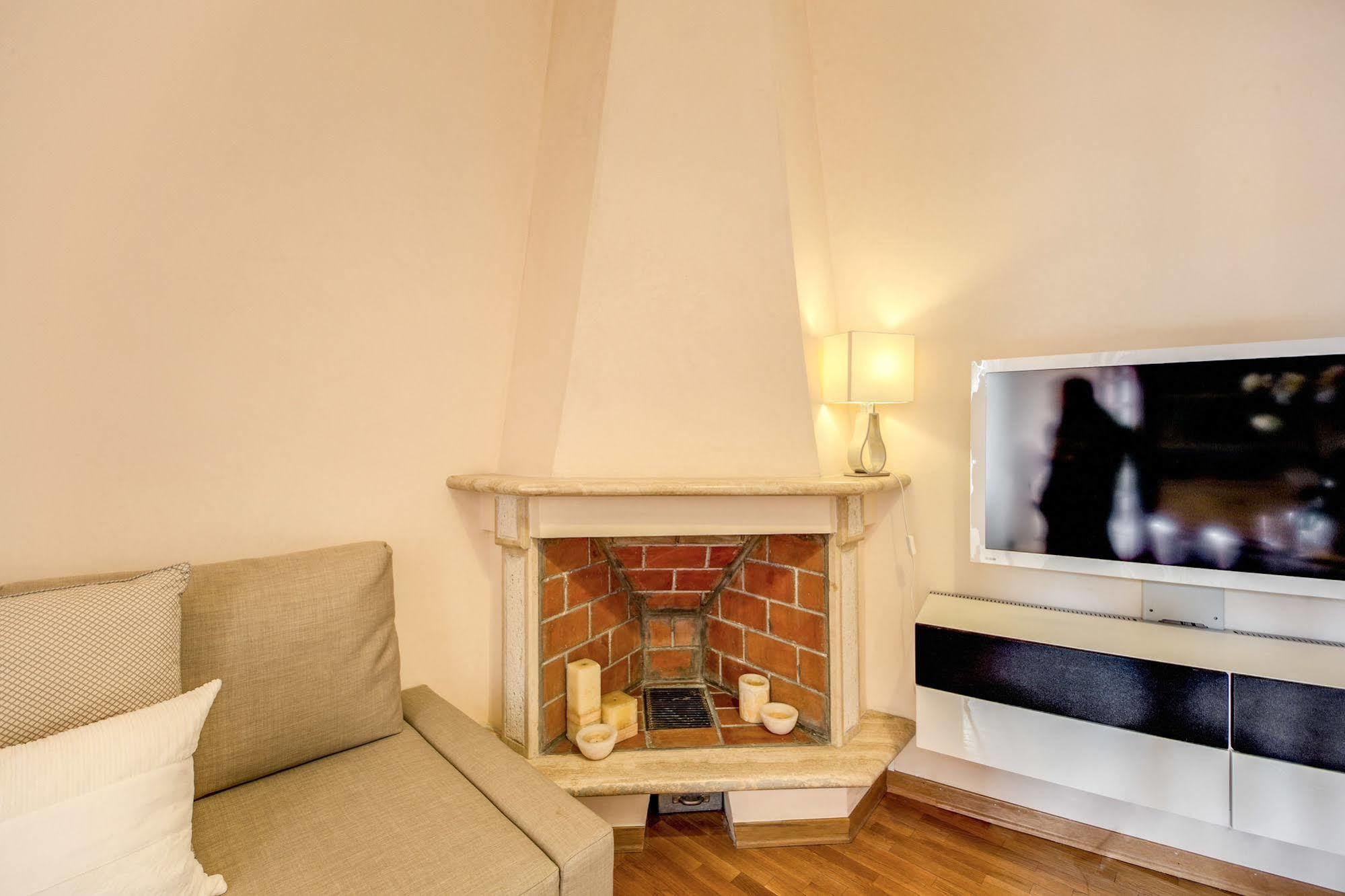 Elegant Apartment Behind The Colosseum Rom Exterior foto