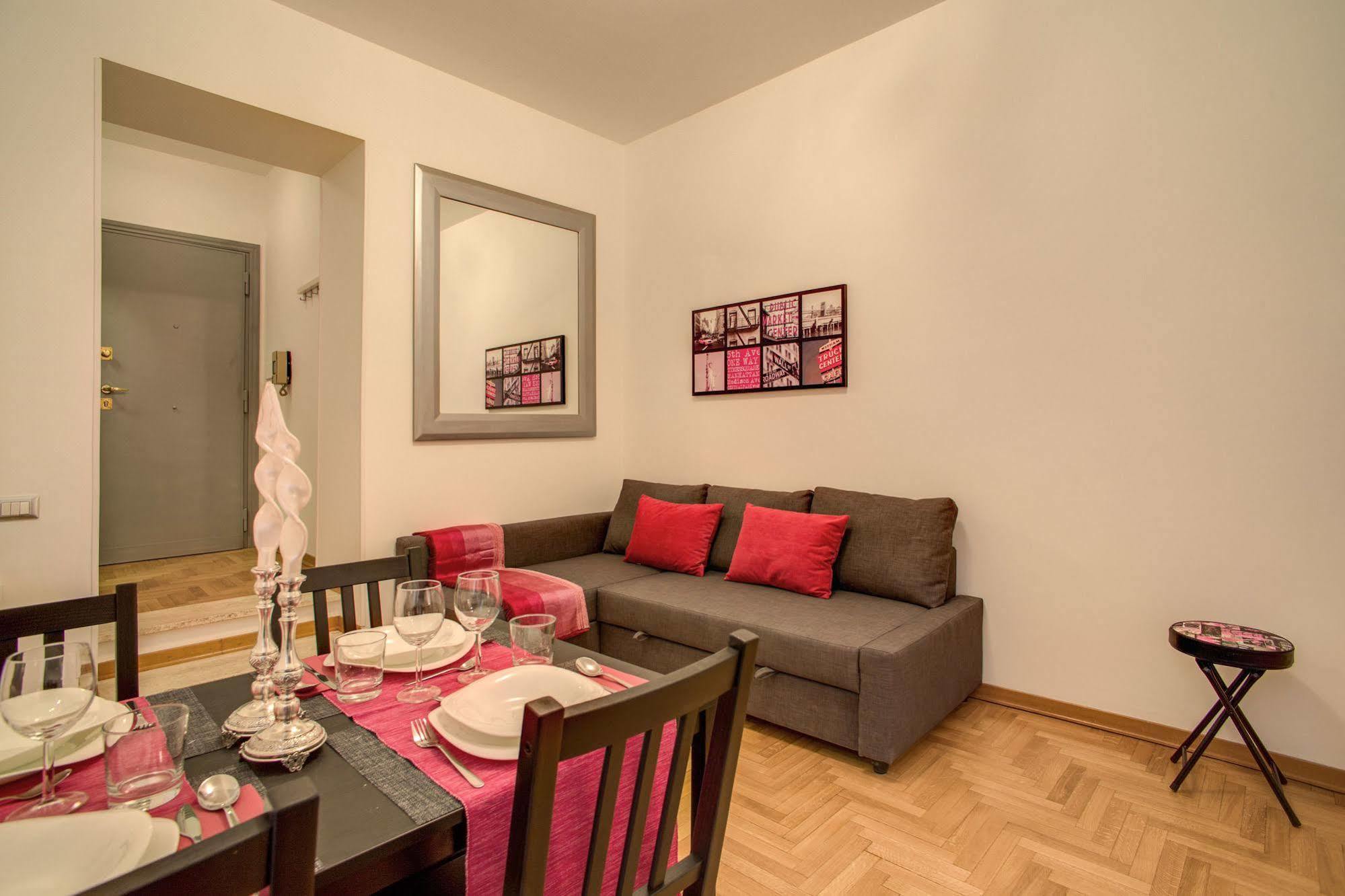Elegant Apartment Behind The Colosseum Rom Exterior foto