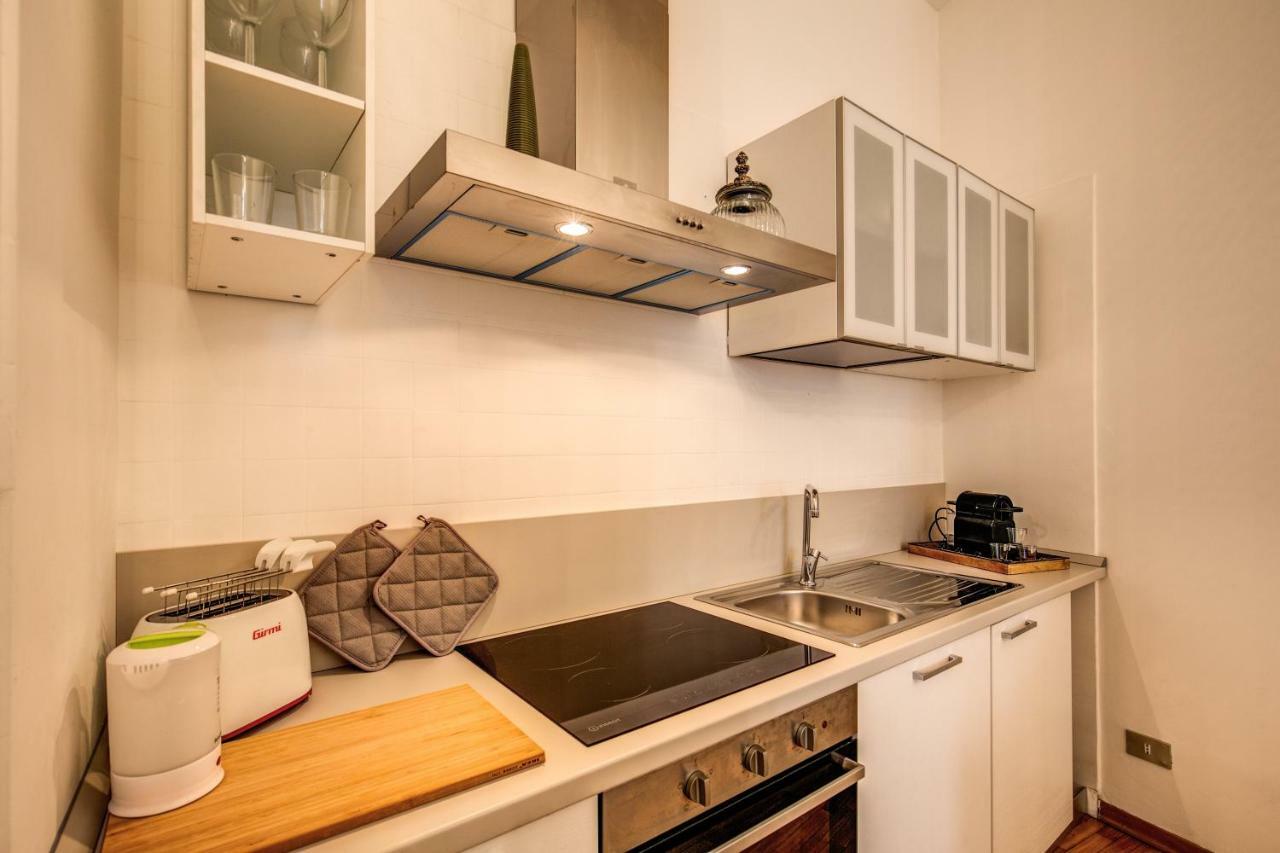 Elegant Apartment Behind The Colosseum Rom Exterior foto