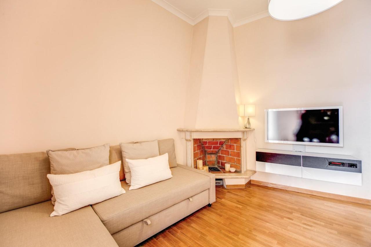 Elegant Apartment Behind The Colosseum Rom Zimmer foto